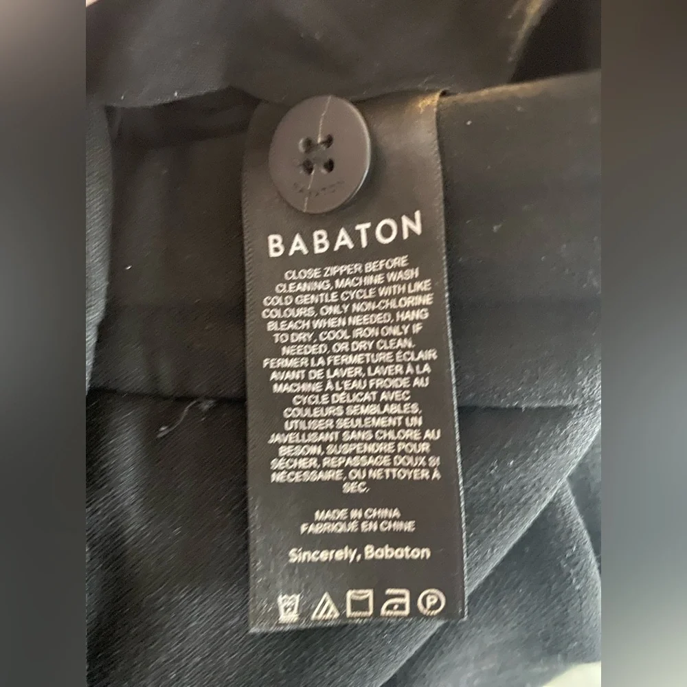 Aritzia Babaton Classic Black Women's Pants - Picture 5 of 6